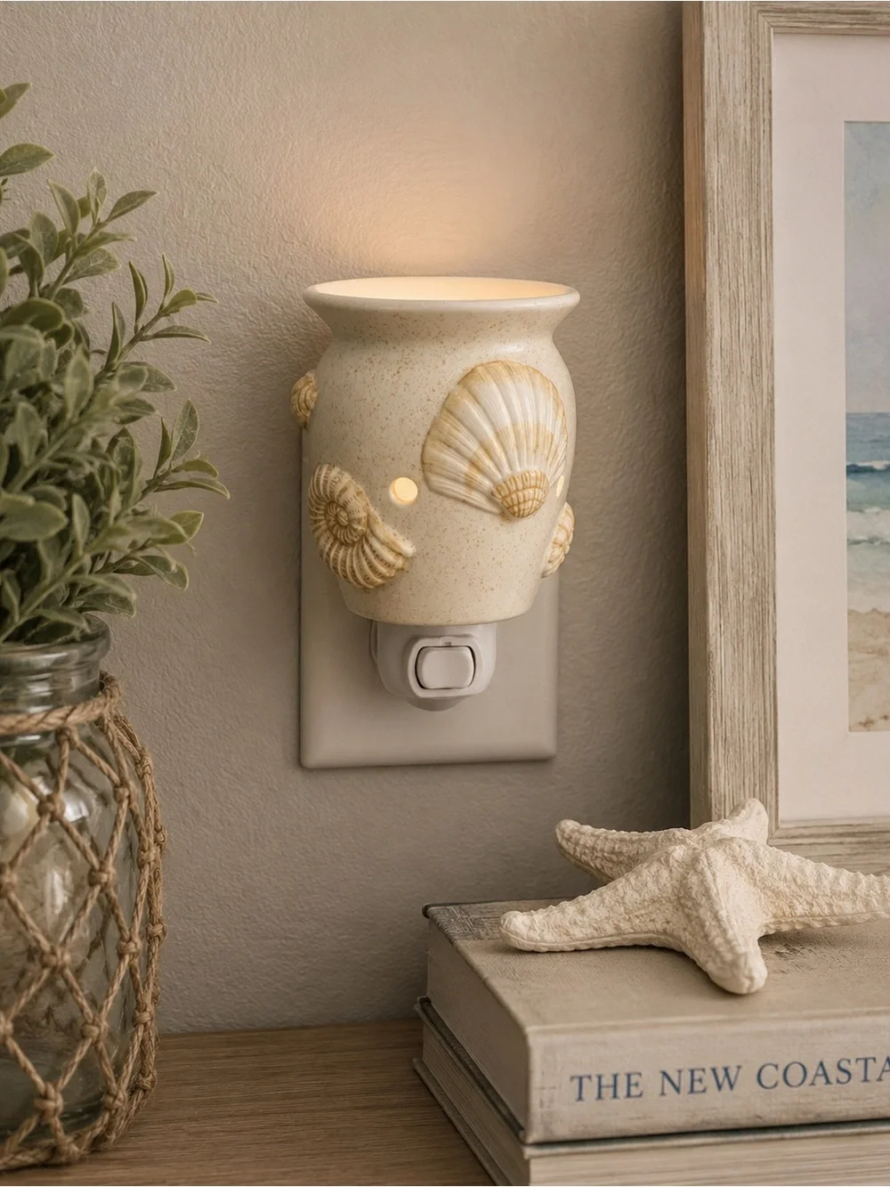 New Scentsy Seashells Wall Plug-In Wax Warmer | Coastal Beach Decor | Nautical